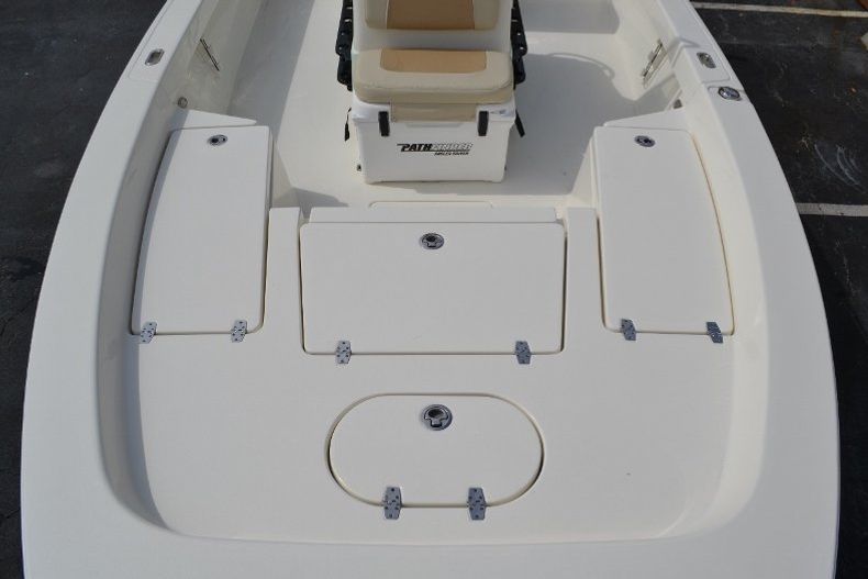 Thumbnail 14 for New 2016 Pathfinder 2200 Tournament Edition boat for sale in Vero Beach, FL