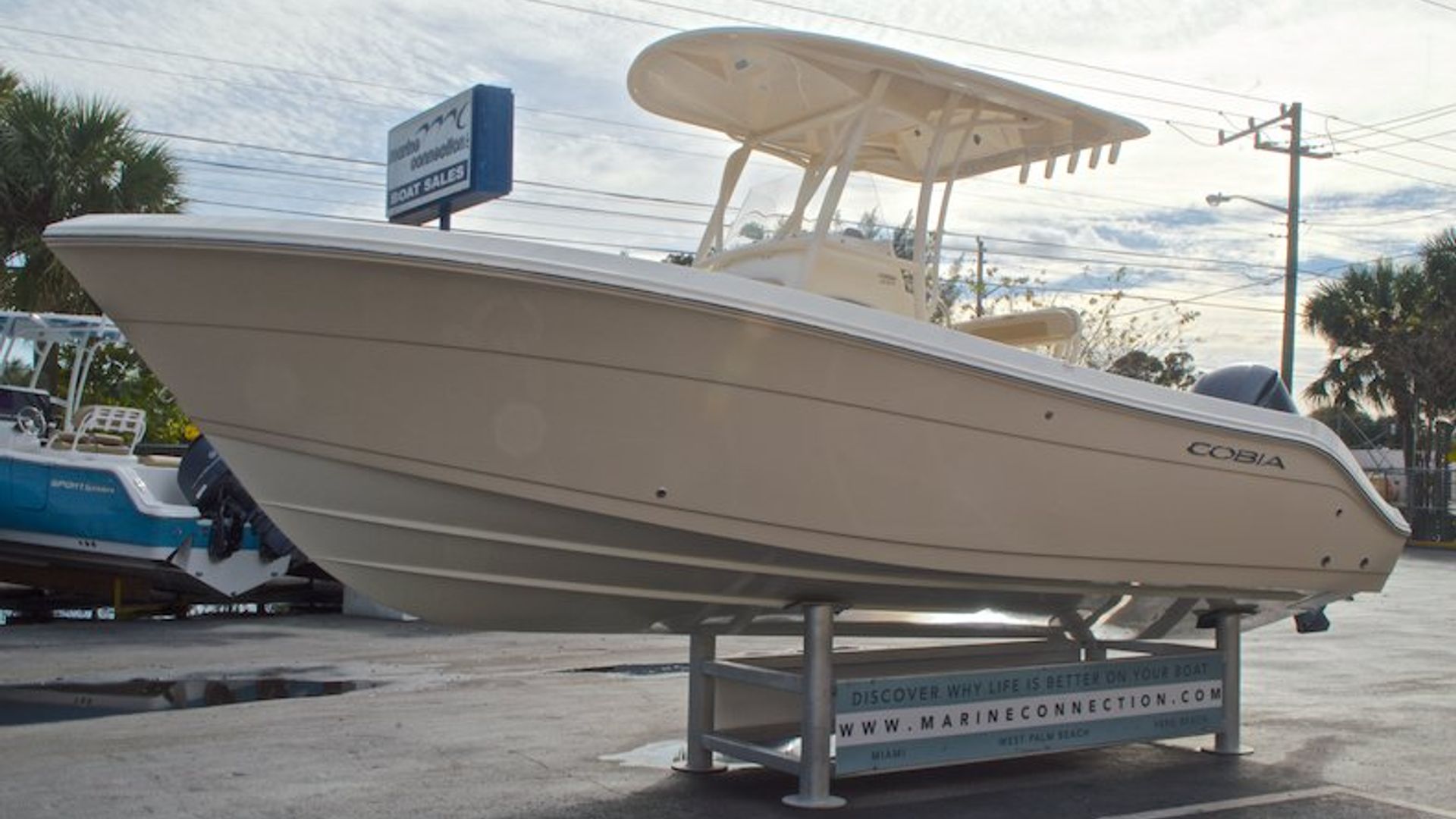 New 2017 Cobia 237 Center Console #P033 image 6