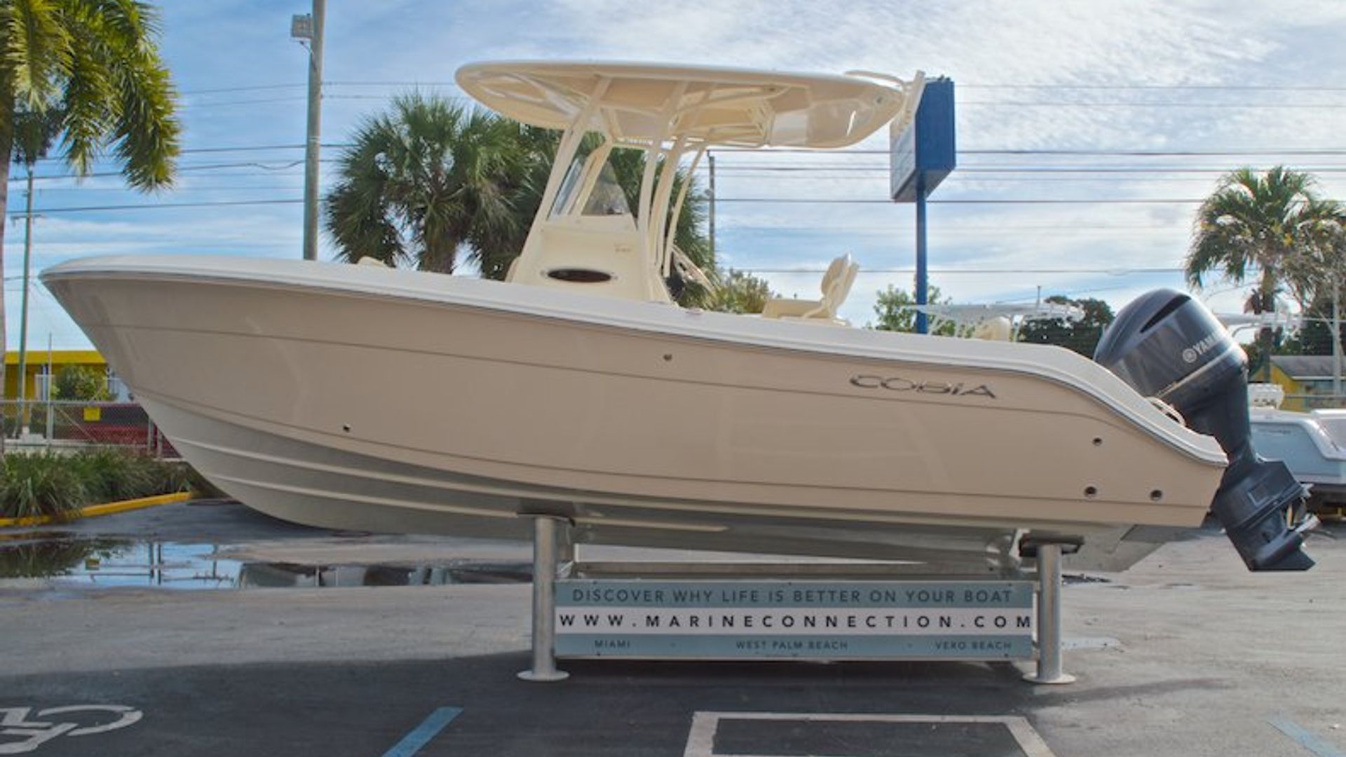 New 2017 Cobia 237 Center Console #P033 image 7