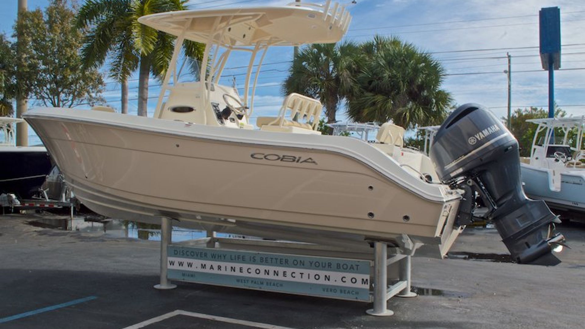 New 2017 Cobia 237 Center Console #P033 image 8