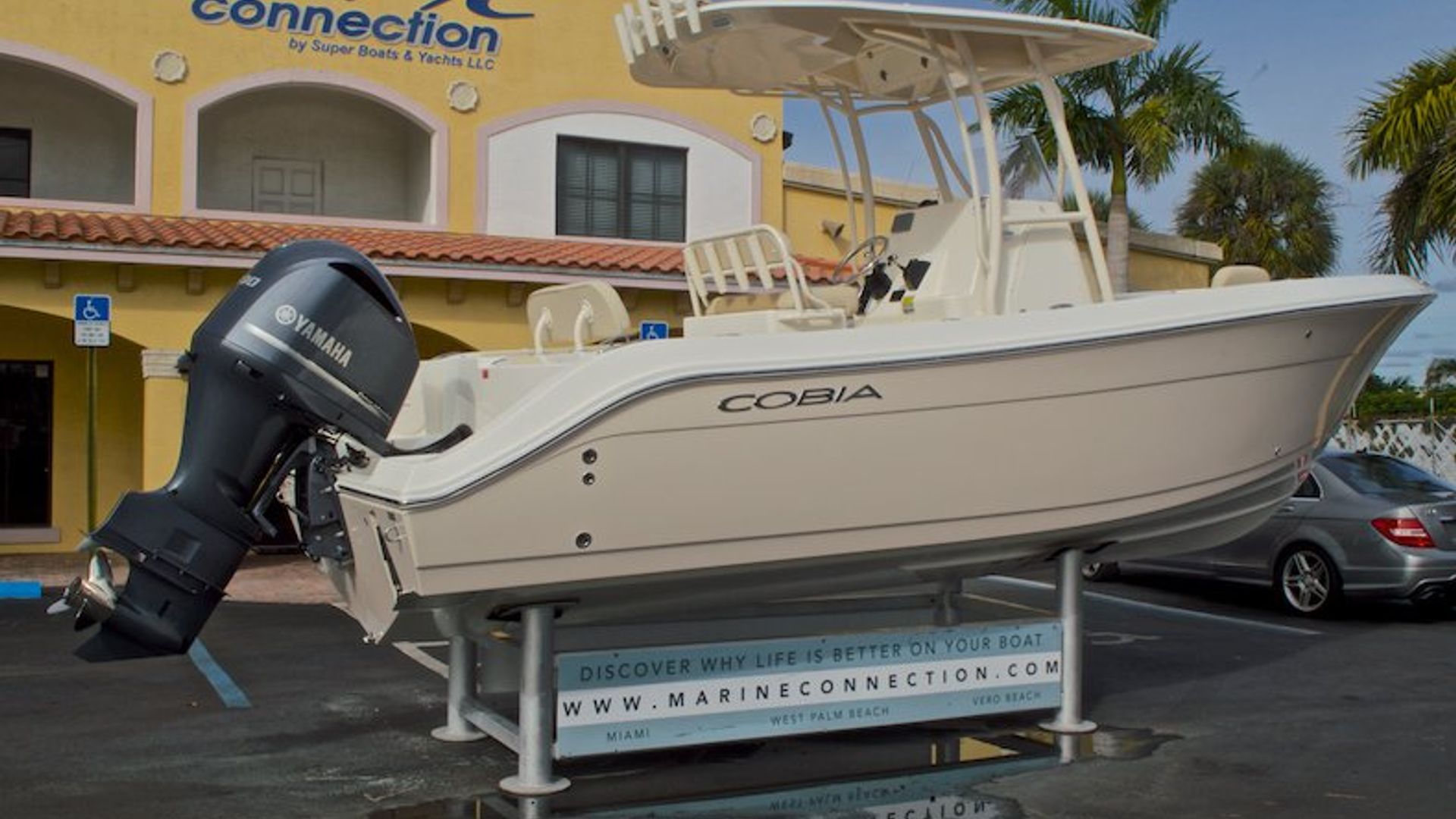 New 2017 Cobia 237 Center Console #P033 image 10