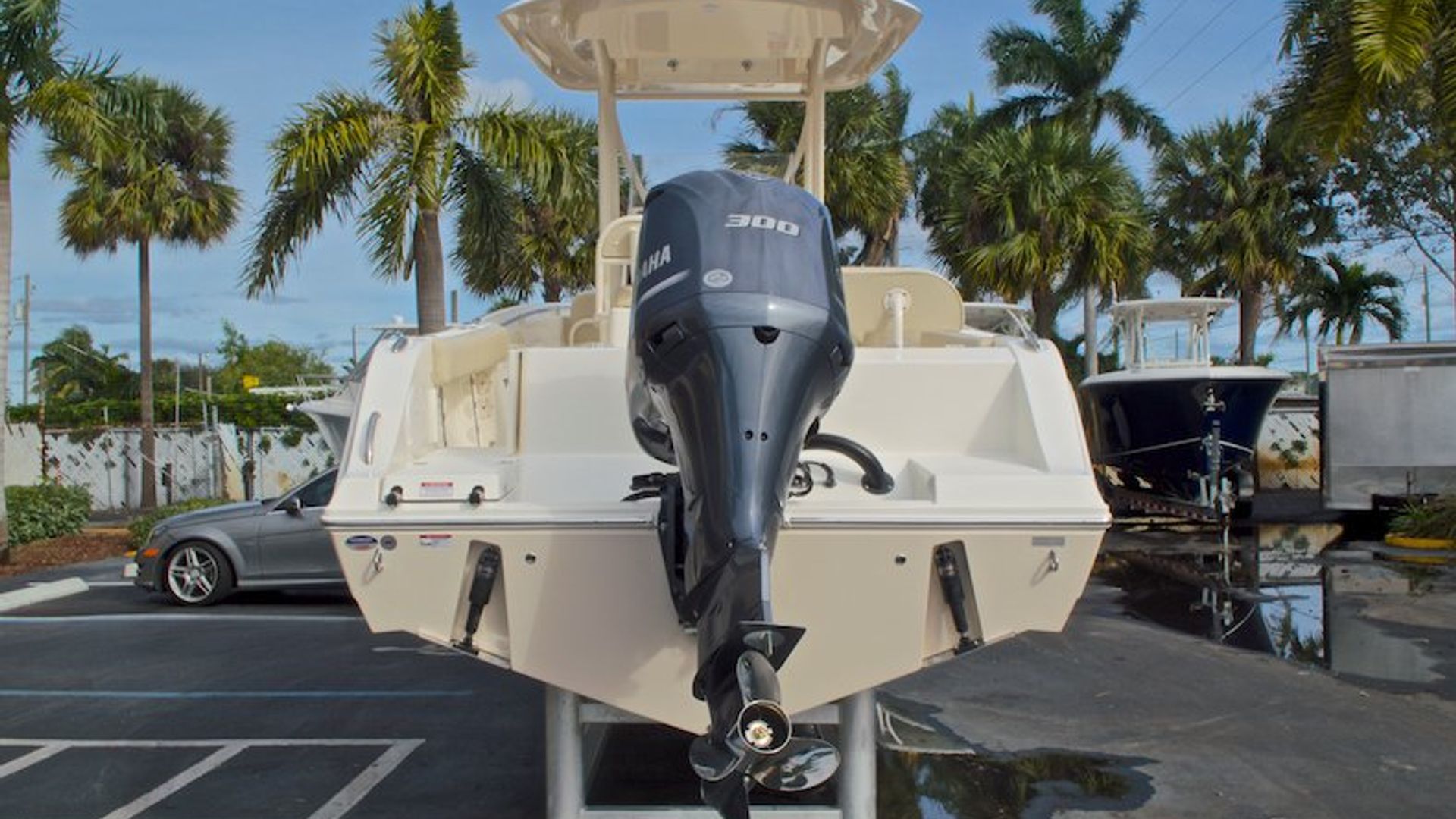 New 2017 Cobia 237 Center Console #P033 image 9