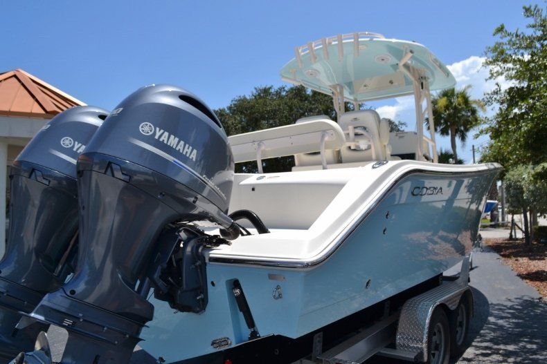 Thumbnail 5 for New 2018 Cobia 277 Center Console boat for sale in Islamorada, FL