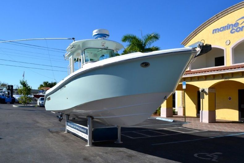 Thumbnail 2 for Used 2006 Everglades 290 Pilot boat for sale in West Palm Beach, FL