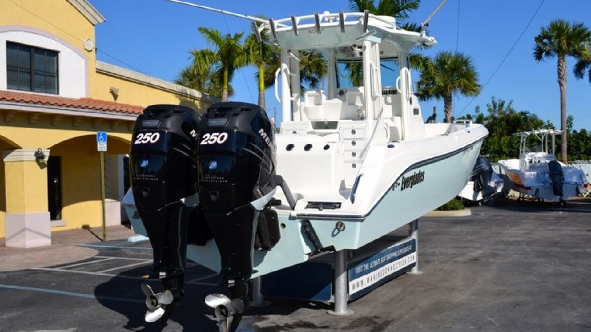 Used 2006 Everglades 290 Pilot #0051 image 12