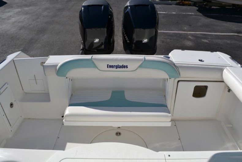 Thumbnail 41 for Used 2006 Everglades 290 Pilot boat for sale in West Palm Beach, FL