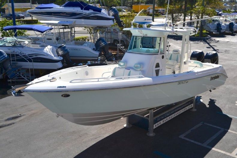 Thumbnail 139 for Used 2006 Everglades 290 Pilot boat for sale in West Palm Beach, FL