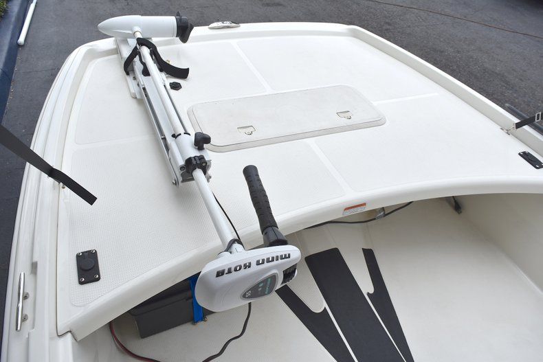 Thumbnail 12 for Used 2013 Mako Pro Skiff 17 Center Console boat for sale in West Palm Beach, FL