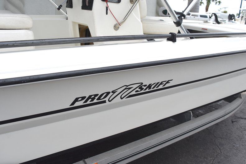 Thumbnail 7 for Used 2013 Mako Pro Skiff 17 Center Console boat for sale in West Palm Beach, FL