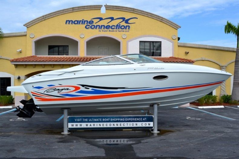 Thumbnail 10 for Used 2007 Baja 242 Islander boat for sale in West Palm Beach, FL