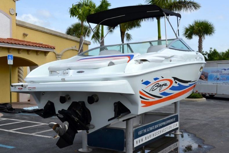 Thumbnail 9 for Used 2007 Baja 242 Islander boat for sale in West Palm Beach, FL