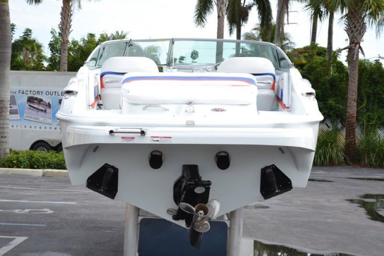 Thumbnail 16 for Used 2007 Baja 242 Islander boat for sale in West Palm Beach, FL