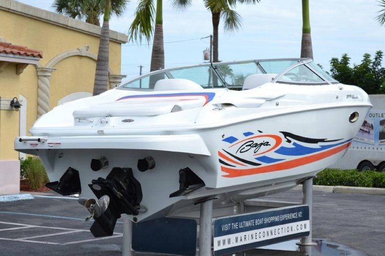 Thumbnail 17 for Used 2007 Baja 242 Islander boat for sale in West Palm Beach, FL