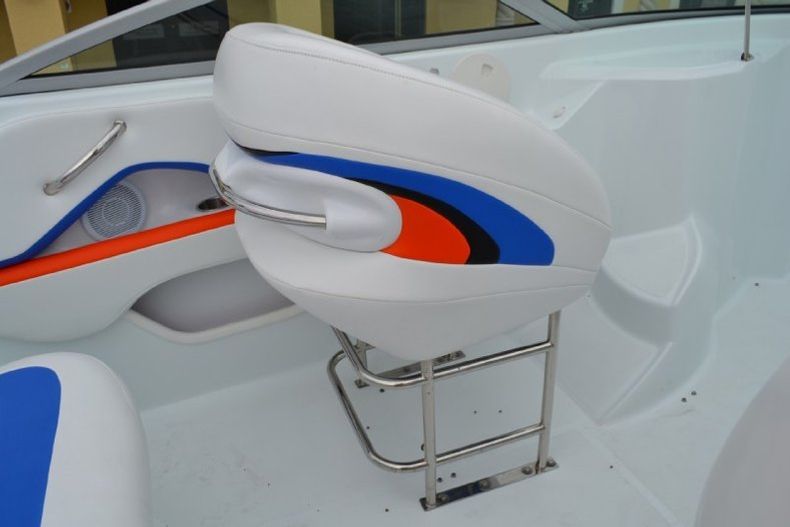 Thumbnail 55 for Used 2007 Baja 242 Islander boat for sale in West Palm Beach, FL