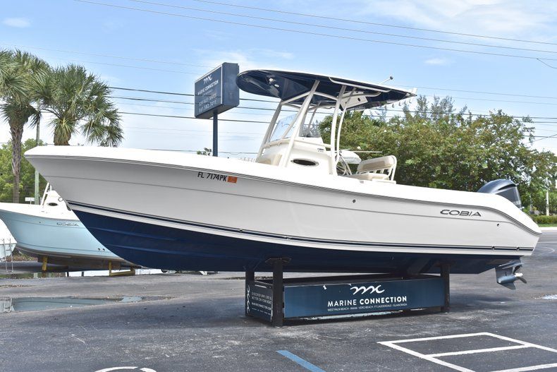 Thumbnail 3 for Used 2013 Cobia 256 Center Console boat for sale in West Palm Beach, FL