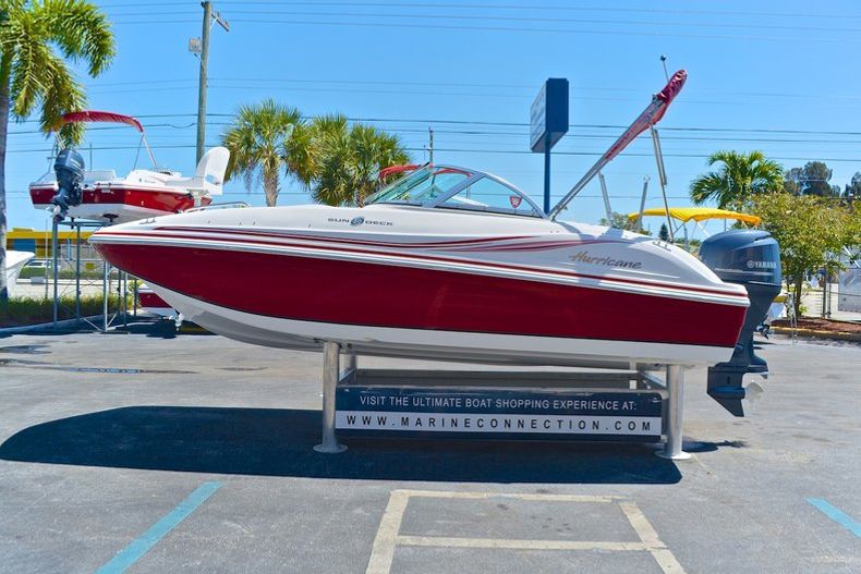 Thumbnail 12 for Used 2012 Hurricane SunDeck SD 187 OB boat for sale in West Palm Beach, FL