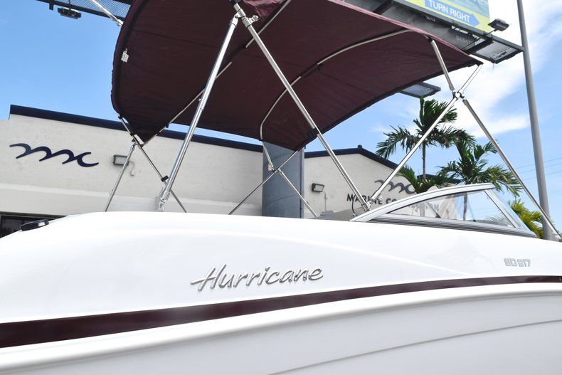 Thumbnail 7 for New 2019 Hurricane 217 SunDeck OB boat for sale in West Palm Beach, FL