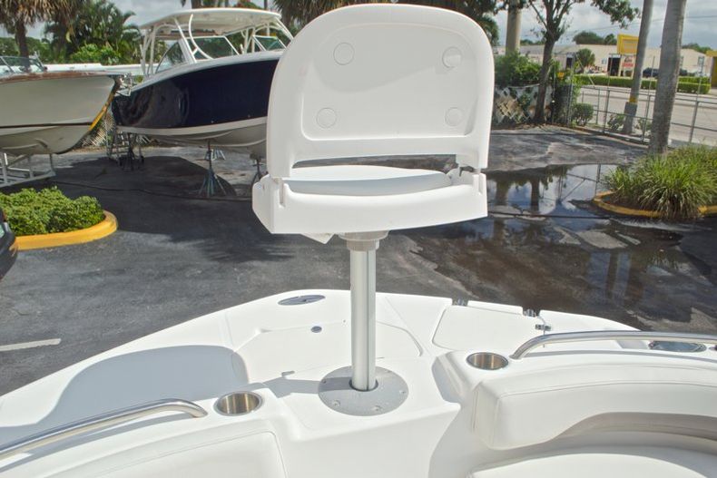 Thumbnail 54 for Used 2014 Hurricane Sundeck Sport SS 231 OB boat for sale in West Palm Beach, FL
