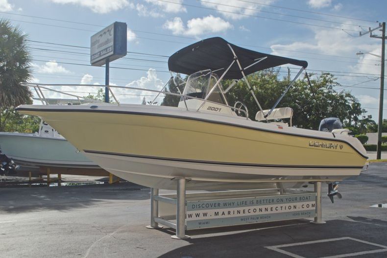 Thumbnail 3 for Used 2007 Century 2001 Center Console boat for sale in West Palm Beach, FL