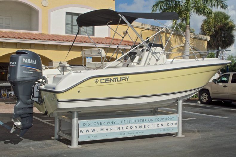 Thumbnail 10 for Used 2007 Century 2001 Center Console boat for sale in West Palm Beach, FL
