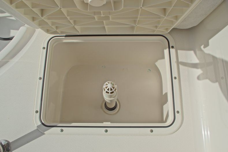 Thumbnail 18 for Used 2007 Century 2001 Center Console boat for sale in West Palm Beach, FL