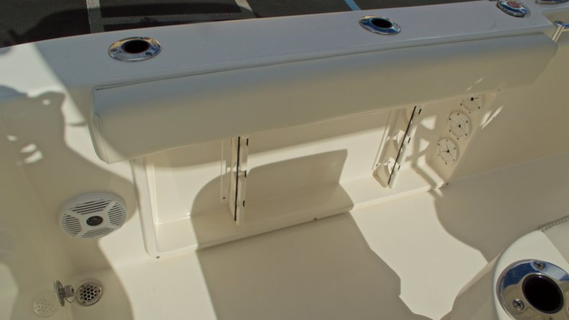 New 2017 Cobia 201 Center Console #T002 image 20