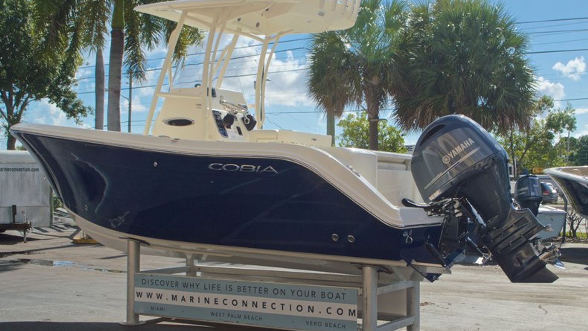 New 2017 Cobia 201 Center Console #T002 image 8