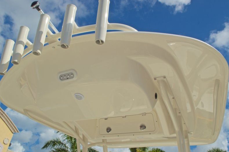 Thumbnail 21 for New 2017 Cobia 201 Center Console boat for sale in Miami, FL