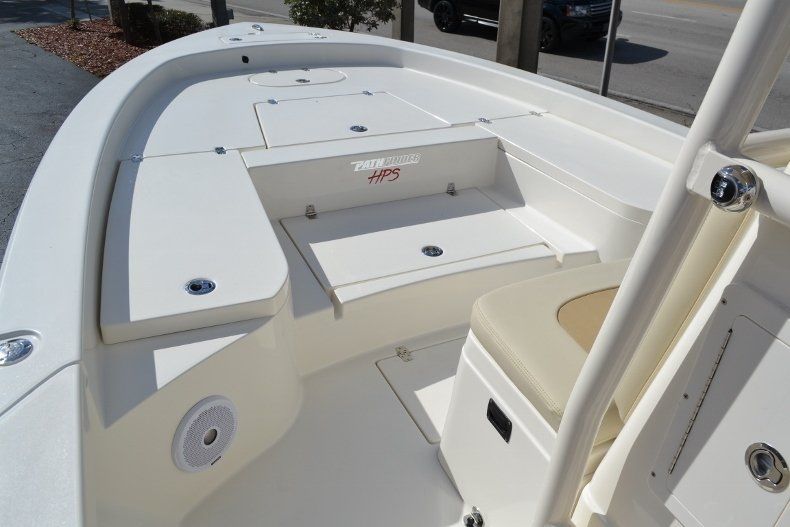 Thumbnail 6 for New 2017 Pathfinder 2600 HPS Bay Boat boat for sale in Vero Beach, FL