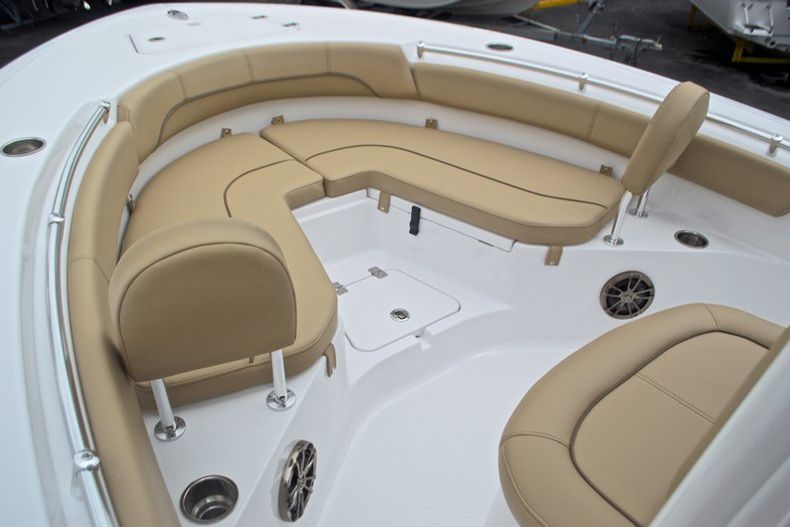 Thumbnail 39 for New 2017 Sportsman Heritage 211 Center Console boat for sale in West Palm Beach, FL