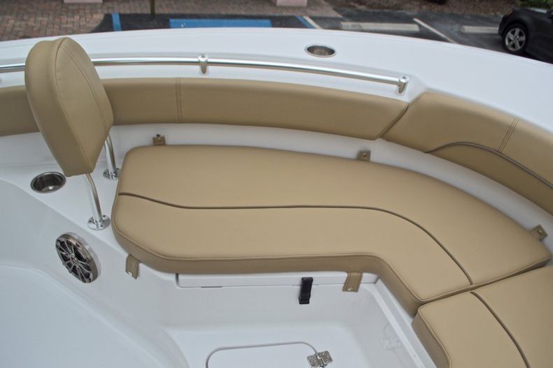 Thumbnail 42 for New 2017 Sportsman Heritage 211 Center Console boat for sale in West Palm Beach, FL