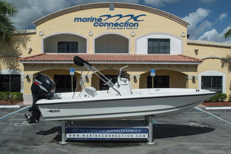 Used 1999 Mako BayShark 2100 boat for sale in West Palm Beach, FL