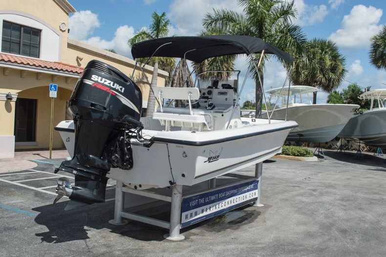 Thumbnail 33 for Used 1999 Mako BayShark 2100 boat for sale in West Palm Beach, FL