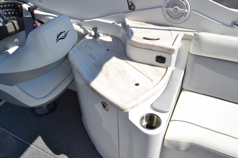 Thumbnail 21 for New 2014 Rinker Captiva 276 Bowrider boat for sale in West Palm Beach, FL