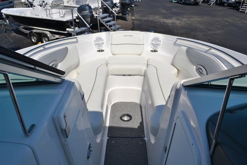 Thumbnail 18 for New 2014 Rinker Captiva 276 Bowrider boat for sale in West Palm Beach, FL