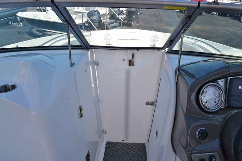 Thumbnail 19 for New 2014 Rinker Captiva 276 Bowrider boat for sale in West Palm Beach, FL