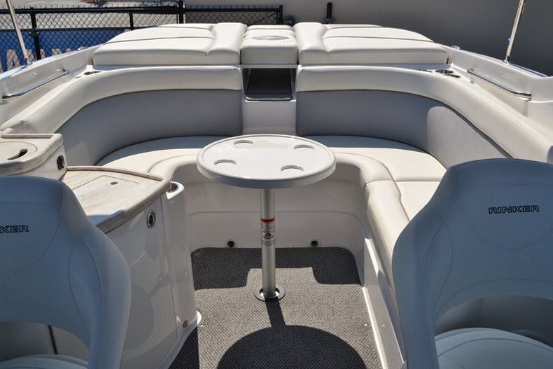 Thumbnail 32 for New 2014 Rinker Captiva 276 Bowrider boat for sale in West Palm Beach, FL