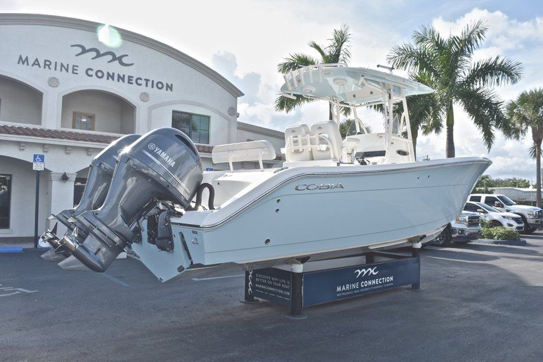Thumbnail 7 for New 2019 Cobia 277 Center Console boat for sale in West Palm Beach, FL