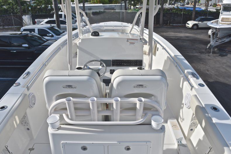 Thumbnail 14 for New 2019 Cobia 277 Center Console boat for sale in West Palm Beach, FL