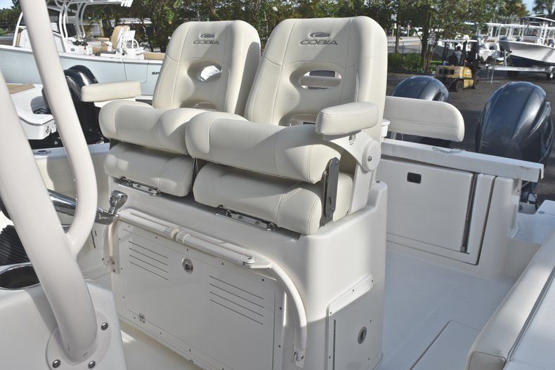 Thumbnail 32 for New 2019 Cobia 277 Center Console boat for sale in West Palm Beach, FL