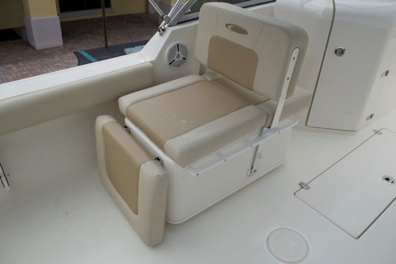 Thumbnail 11 for New 2014 Cobia 220 Dual Console boat for sale in West Palm Beach, FL