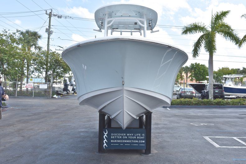 Thumbnail 2 for Used 2017 Sportsman Heritage 231 Center Console boat for sale in West Palm Beach, FL