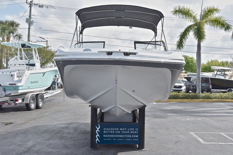 Thumbnail 2 for New 2018 Hurricane 217 SunDeck OB boat for sale in Vero Beach, FL