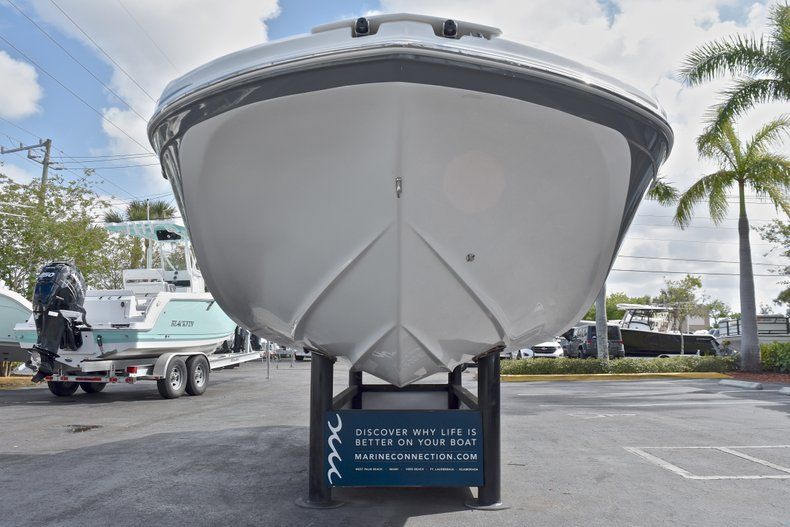 Thumbnail 3 for New 2018 Hurricane 217 SunDeck OB boat for sale in Vero Beach, FL