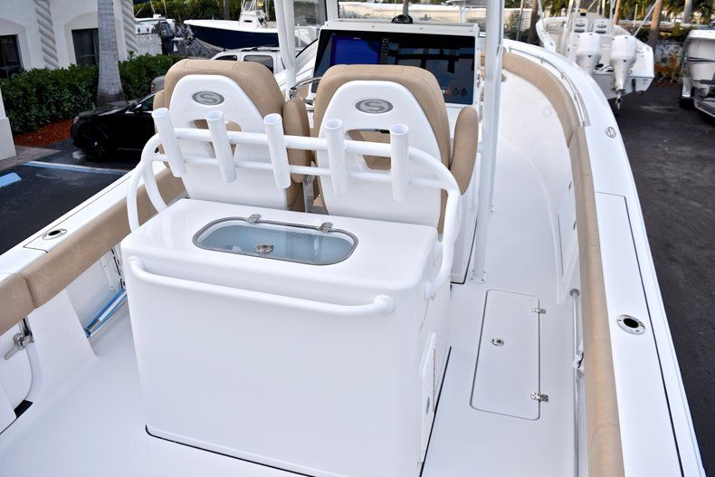 Thumbnail 10 for New 2018 Sportsman Open 282 TE Center Console boat for sale in West Palm Beach, FL
