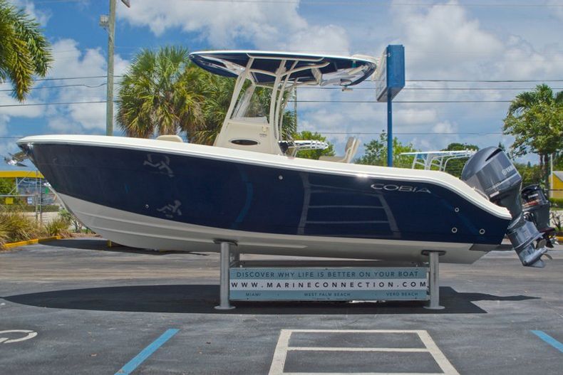 Thumbnail 5 for New 2017 Cobia 237 Center Console boat for sale in West Palm Beach, FL