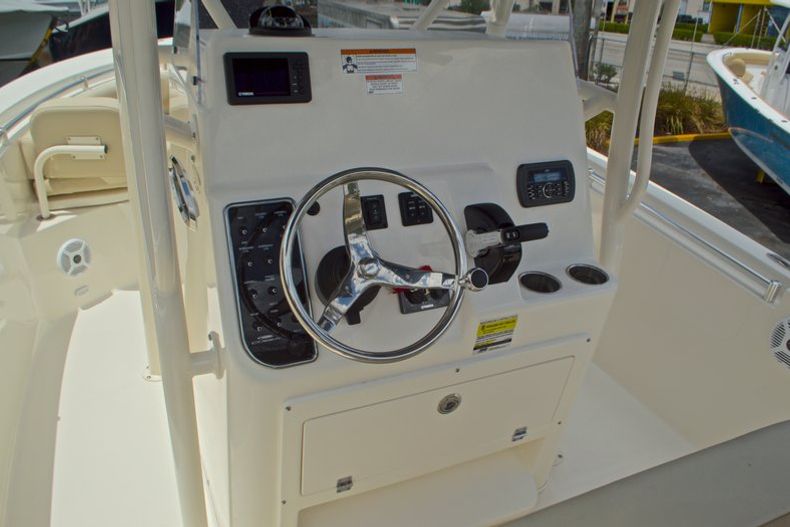 Thumbnail 33 for New 2017 Cobia 237 Center Console boat for sale in West Palm Beach, FL