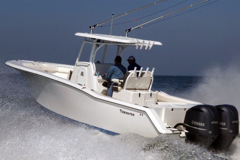 Thumbnail 8 for New 2015 Tidewater 280 CC Adventure Center Console boat for sale in Miami, FL