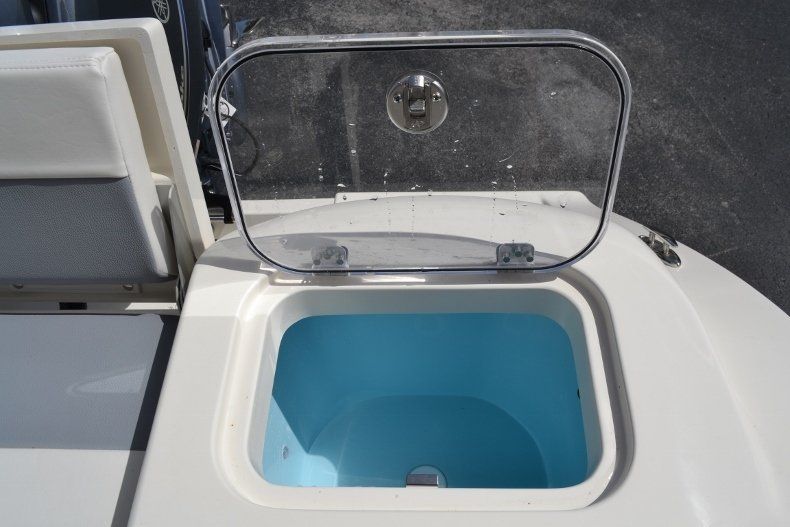 Thumbnail 19 for New 2018 Cobia 201 Center Console boat for sale in Miami, FL