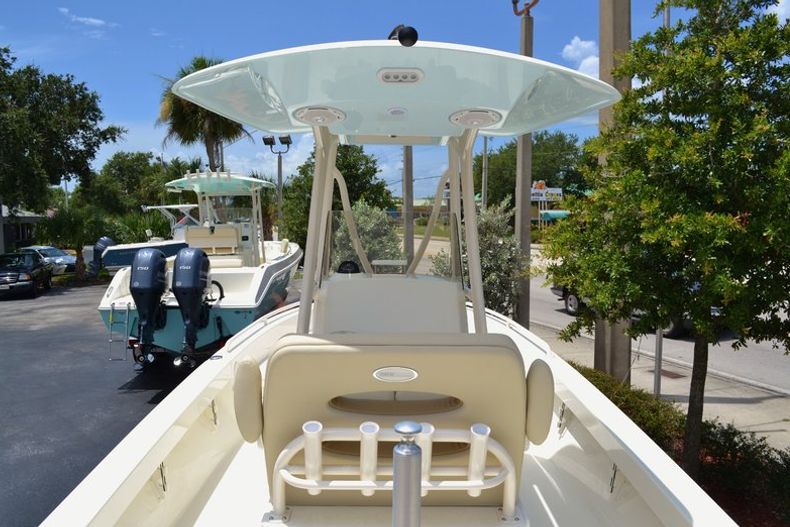 Thumbnail 9 for New 2015 Pathfinder 2600 TRS boat for sale in Vero Beach, FL